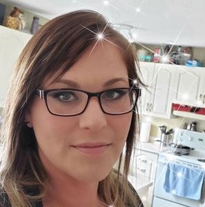 Meet your Posher, Tania